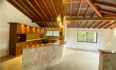 Casa en Arriendo en Llanogrande vía Aeropuerto