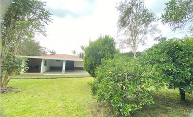 Casa en Arriendo en Llanogrande vía Aeropuerto