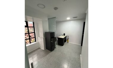 Venta De Consultorio en El Poblado Las Vegas