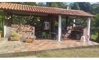 ANOLAIMA, FINCA EN VENTA A PUERTA CERRADA