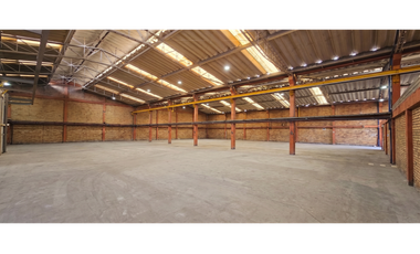 Bodega Mosquera 2.000 M2 Energía 115 KVA