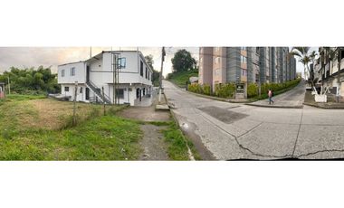 En Santa Rosa excelente lote Comercial para la venta