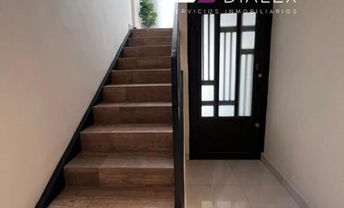 RENTA de Casa AMUEBLADA en Col. Lomas del Valle, San Pedro Garza García