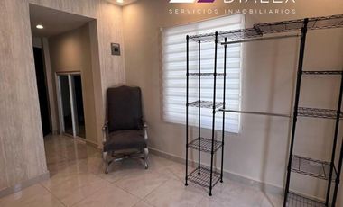 RENTA de Casa AMUEBLADA en Col. Lomas del Valle, San Pedro Garza García