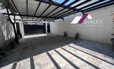RENTA de Casa AMUEBLADA en Col. Lomas del Valle, San Pedro Garza García