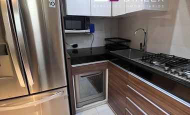 RENTA de Casa AMUEBLADA en Col. Lomas del Valle, San Pedro Garza García