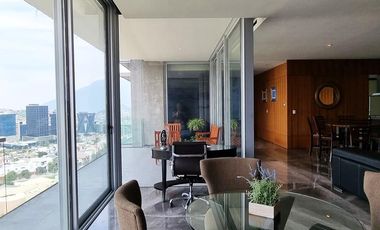 Departamento 258 m2 TORRE EVA Privanzas VALLE ORIENTE Spgg de 3 Recámaras VENTA ó RENTA