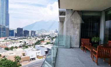 Departamento 258 m2 TORRE EVA Privanzas VALLE ORIENTE Spgg de 3 Recámaras VENTA ó RENTA