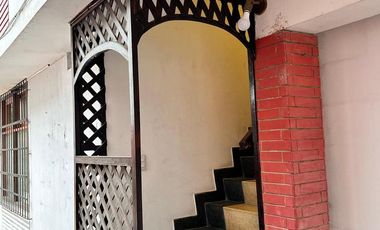 VENTA  DUPLEX EN URB. COUNTRY CLUB, ZONA EXCLUSIVA DE SAN ISIDRO