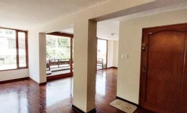 VENTA  DUPLEX EN URB. COUNTRY CLUB, ZONA EXCLUSIVA DE SAN ISIDRO