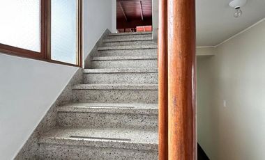 VENTA  DUPLEX EN URB. COUNTRY CLUB, ZONA EXCLUSIVA DE SAN ISIDRO
