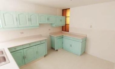VENTA  DUPLEX EN URB. COUNTRY CLUB, ZONA EXCLUSIVA DE SAN ISIDRO