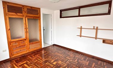 VENTA  DUPLEX EN URB. COUNTRY CLUB, ZONA EXCLUSIVA DE SAN ISIDRO