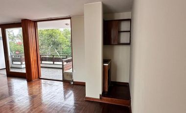 VENTA  DUPLEX EN URB. COUNTRY CLUB, ZONA EXCLUSIVA DE SAN ISIDRO