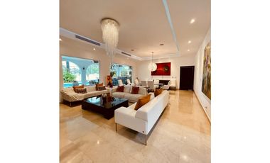 Venta - Casa en Royal Pacific, Costa del Este
