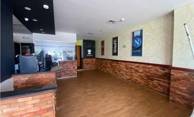 LOCAL / CENTENNIAL / PLAZA BOULEVARD / 100M / PLANTA ALTA / ESQUINA