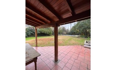 CASA EN BENAVIDEZ  BARRIO RESIDENCIAL