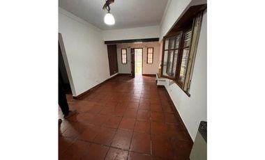 CASA EN BENAVIDEZ  BARRIO RESIDENCIAL