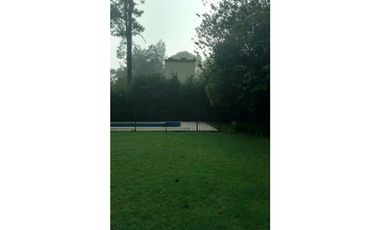 CASA EN BENAVIDEZ  BARRIO RESIDENCIAL