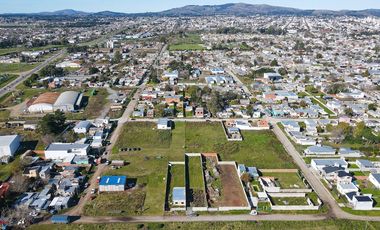 VENTA LOTE DIVISIBLE USOS MIXTOS - TANDIL