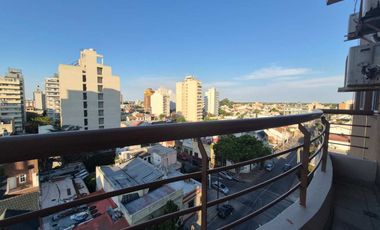 Venta departamento 6 ambiente en Lanús cochera