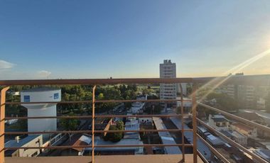 Venta departamento 6 ambiente en Lanús cochera
