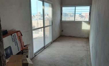 Casa de 2 Plantas Bº Lajas 1 Apta Crédito Chimbas
