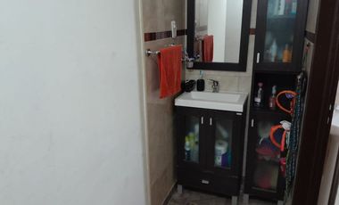 Casa de 2 Plantas Bº Lajas 1 Apta Crédito Chimbas