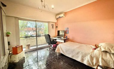 VENTA CASA SAN ISIDRO 7 AMB JARDIN PILETA, QUINCHO