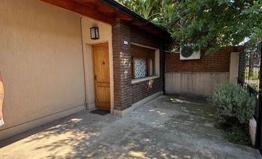 VENTA CASA 4 AMBIENTES QUILMES REFACCIONADA