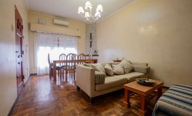 ALQUILER CASA DE 4 AMBIENTES CON JARDIN- LOMAS