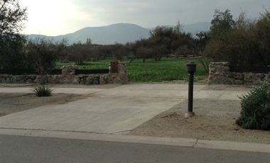 Sitio en Venta en Chicureo centro