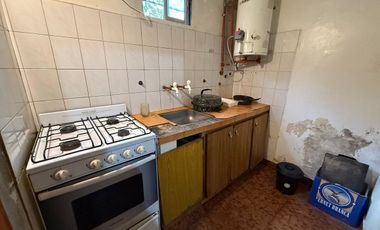 VENTA CASA 3 AMBIENTES JARDIN FRAY LUIS BELTRAN