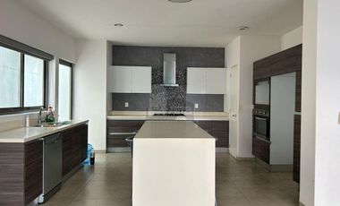 Casa sola en venta en Residencial Cumbres, Benito Juárez, Quintana Roo