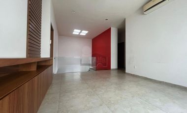 Casa sola en venta en Residencial Cumbres, Benito Juárez, Quintana Roo