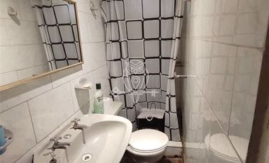 Casa en Venta en Av Salvador Allende isabel Riquelme