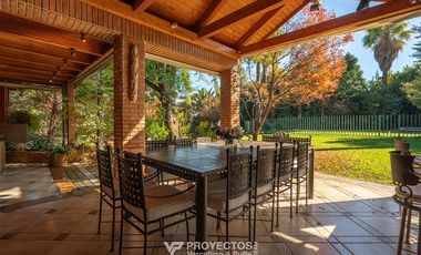 Casa en Venta en Golf Las Lomas de la dehesa, Lo Barnechea