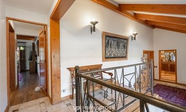 Casa en Venta en Golf Las Lomas de la dehesa, Lo Barnechea