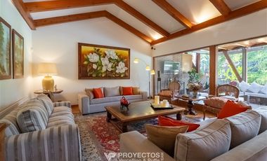 Casa en Venta en Golf Las Lomas de la dehesa, Lo Barnechea