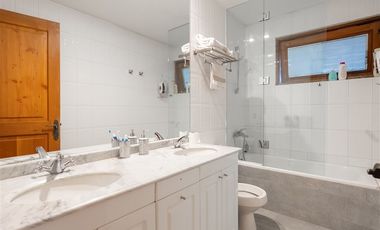 Casa en Venta en Golf Las Lomas de la dehesa, Lo Barnechea