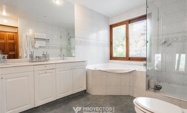 Casa en Venta en Golf Las Lomas de la dehesa, Lo Barnechea