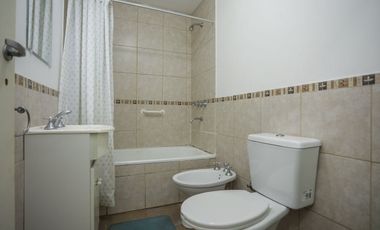 VENTA PH FRENTE PLANTA BAJA CON PATIO EN WILDE