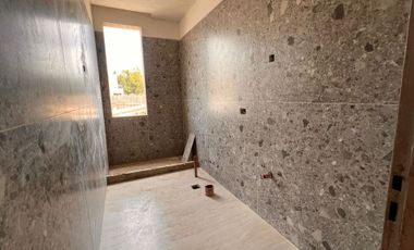 CASA EN VENTA EN LAGOS DE CANNING 4 AMBIENTES