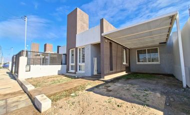 ALQUILER CASA  1 DORM Y COCHERA U DE HORIZONTE II