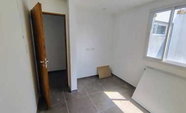 Duplex a la venta La Plata 2 dormitorios y Patio