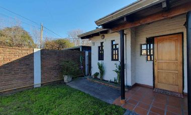 PH tipo casa 3 AMB c/pileta y cochera APTO CREDITO