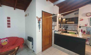 PH tipo casa 3 AMB c/pileta y cochera APTO CREDITO