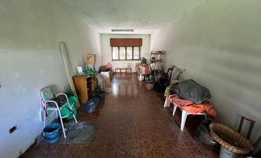 Venta Casa 5 amb coch y parque en Wilde - APTO CRE
