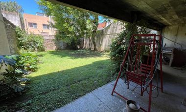 Venta Casa 5 amb coch y parque en Wilde - APTO CRE
