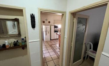 CASA 3 AMB + DEPTO EN PADUA CENTRO APTO CREDITO